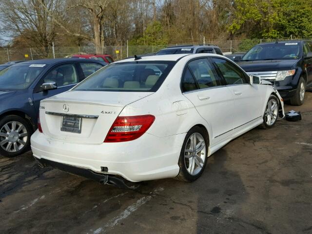 WDDGF8AB5EG178986 - 2014 MERCEDES-BENZ C 300 4MAT WHITE photo 4