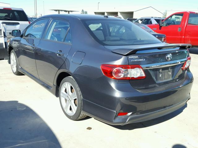 5YFBU4EEXDP140996 - 2013 TOYOTA COROLLA BA GRAY photo 3