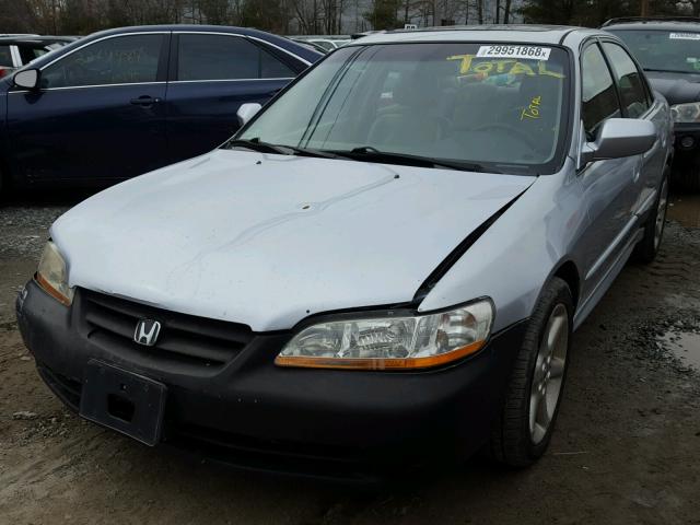 1HGCG16581A027476 - 2001 HONDA ACCORD EX SILVER photo 2