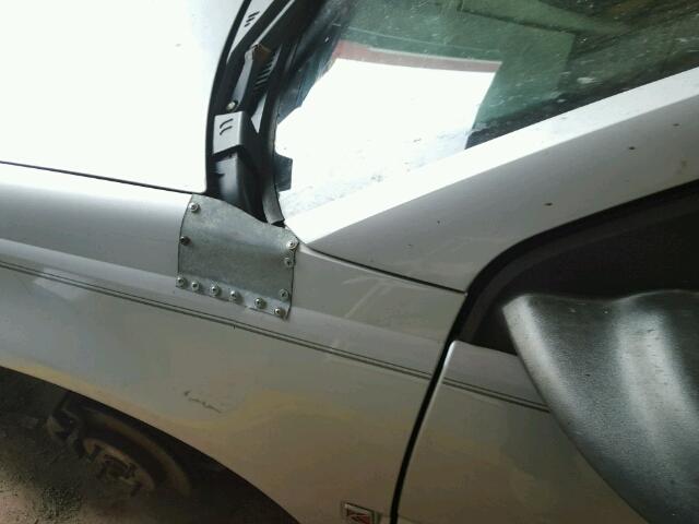 1G8AF52F53Z142260 - 2003 SATURN ION LEVEL SILVER photo 9