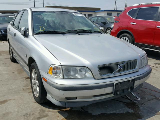 YV1VS2559YF540577 - 2000 VOLVO S40 GRAY photo 1