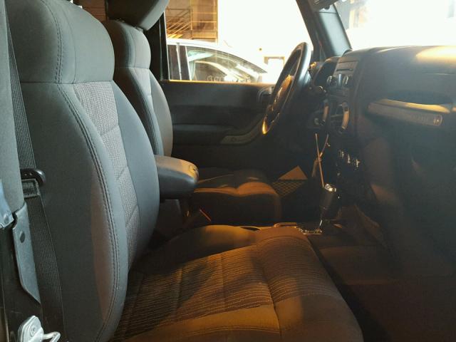 1C4AJWAG3CL202706 - 2012 JEEP WRANGLER S BLACK photo 5