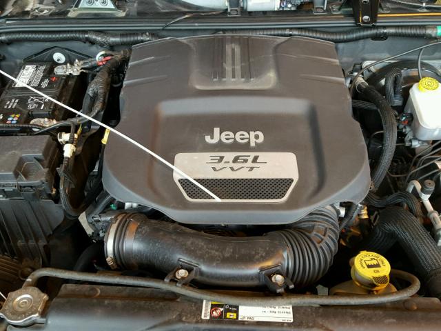 1C4AJWAG3CL202706 - 2012 JEEP WRANGLER S BLACK photo 7