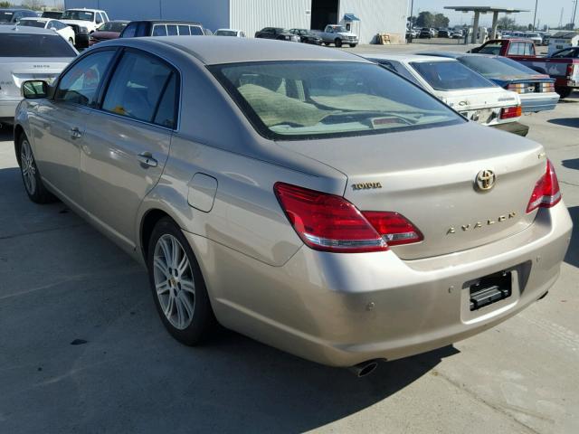 4T1BK36B96U066881 - 2006 TOYOTA AVALON XL GOLD photo 3