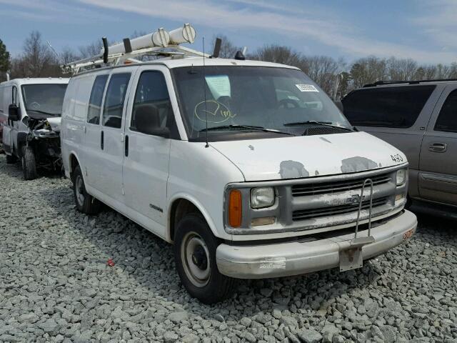 1GCFG25WXX1131309 - 1999 CHEVROLET EXPRESS G2 WHITE photo 1