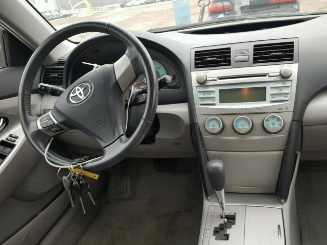 4T1BE46K57U645509 - 2007 TOYOTA CAMRY NEW SILVER photo 9