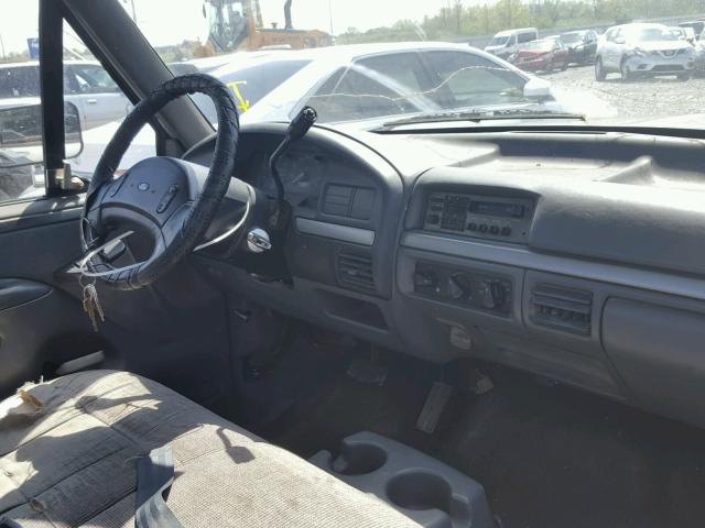 1FTEF15N2NLA65985 - 1992 FORD F150 GRAY photo 9