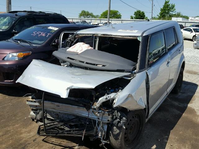 JTLZE4FE9A1117689 - 2010 TOYOTA SCION XB SILVER photo 2