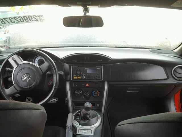 JF1ZNAA19D2715848 - 2013 TOYOTA SCION FR-S წითელი ფოტო 9