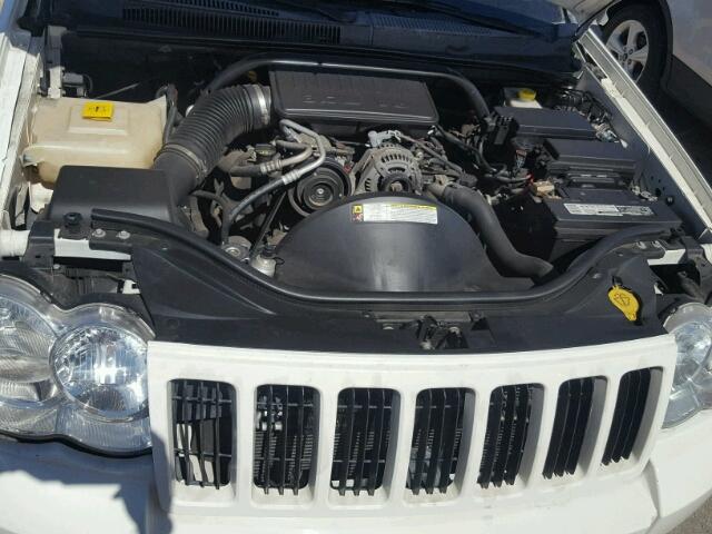 1J8GS48K78C180120 - 2008 JEEP GRAND CHER WHITE photo 7