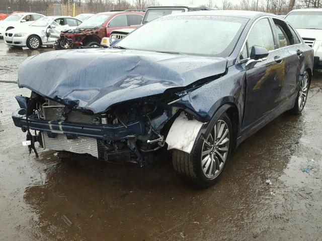 3LN6L5A92HR628497 - 2017 LINCOLN MKZ PREMIE BLUE photo 2