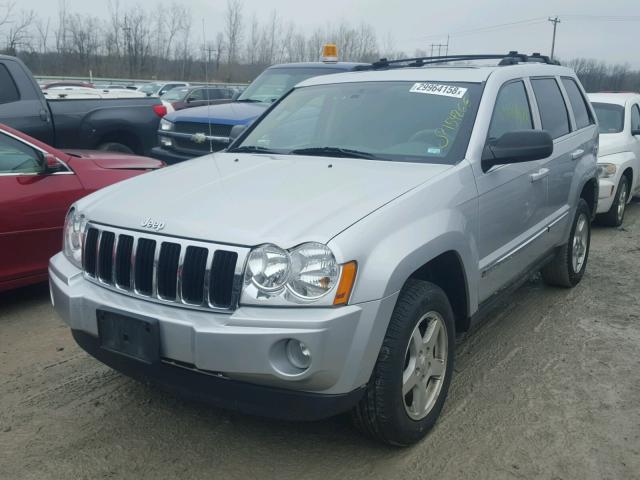 1J4HR58285C653848 - 2005 JEEP GRAND CHER GRAY photo 2