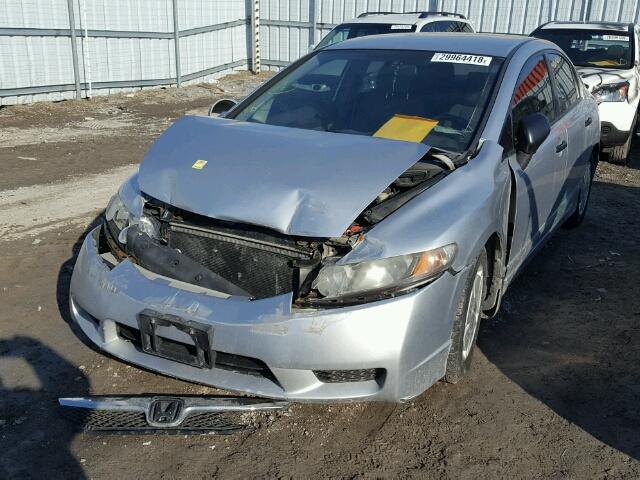 2HGFA16419H101548 - 2009 HONDA CIVIC DX-G SILVER photo 2