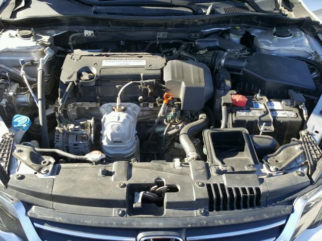 1HGCR2F39DA145684 - 2013 HONDA ACCORD LX SILVER photo 7