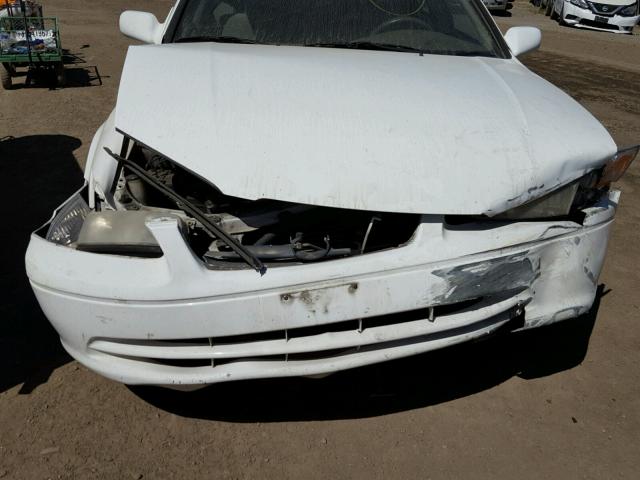 4T1BF22K5YU948637 - 2000 TOYOTA CAMRY LE WHITE photo 7