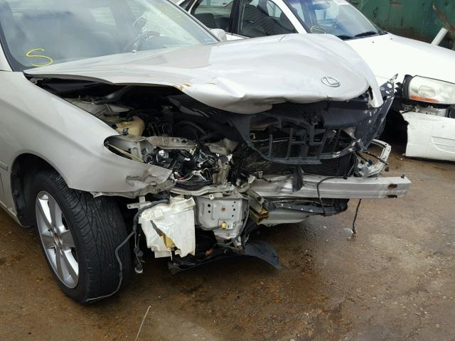 JTHBA30G455056259 - 2005 LEXUS ES 330 WHITE photo 9