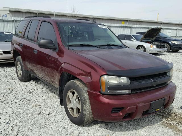 1GNDT13S352171954 - 2005 CHEVROLET TRAILBLAZE BLACK photo 1