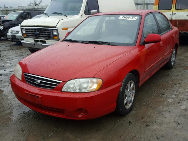 KNAFB121625185383 - 2002 KIA SPECTRA BA RED photo 2