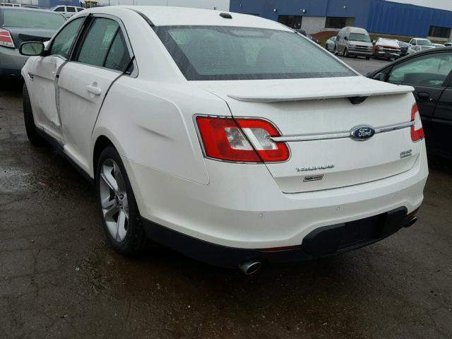 1FAHP2KT3AG105793 - 2010 FORD TAURUS SHO WHITE photo 3