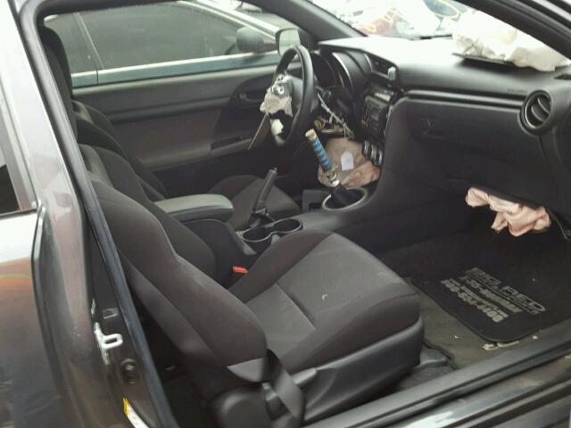 JTKJF5C77D3059648 - 2013 TOYOTA SCION TC 灰色 照片 5