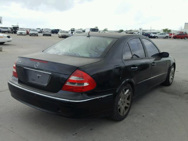 WDBUF70J93A137680 - 2003 MERCEDES-BENZ E 500 BLACK photo 4