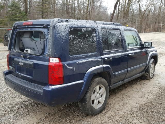 1J8HG48NX6C125366 - 2006 JEEP COMMANDER BLUE photo 4