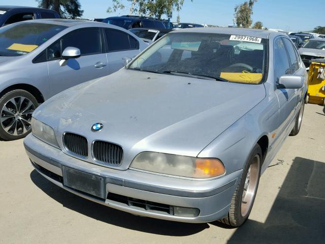 WBADM6332XBY23295 - 1999 BMW 528 I AUTO SILVER photo 2