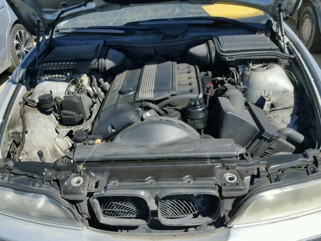 WBADM6332XBY23295 - 1999 BMW 528 I AUTO SILVER photo 7