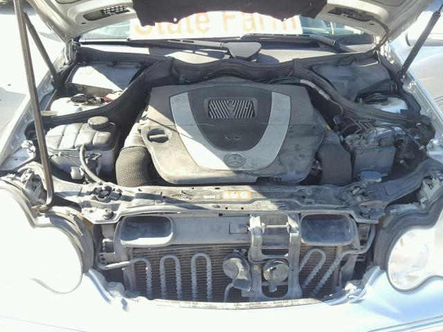 WDBRF52HX6A876713 - 2006 MERCEDES-BENZ C GENERATI SILVER photo 7