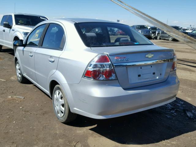 KL1TD5DE8AB090502 - 2010 CHEVROLET AVEO LS SILVER photo 3