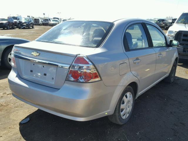 KL1TD5DE8AB090502 - 2010 CHEVROLET AVEO LS SILVER photo 4