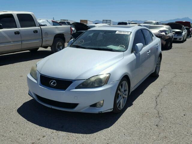 JTHBK262975040080 - 2007 LEXUS IS 250 SILVER photo 2