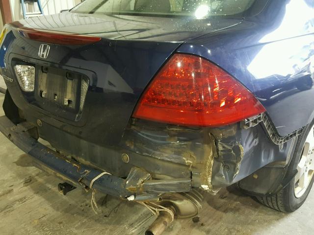 1HGCM55147A003652 - 2007 HONDA ACCORD VAL BLUE photo 9