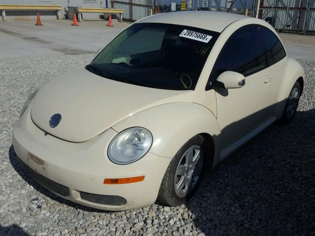 3VWPW31C77M515797 - 2007 VOLKSWAGEN NEW BEETLE 白色 照片 2