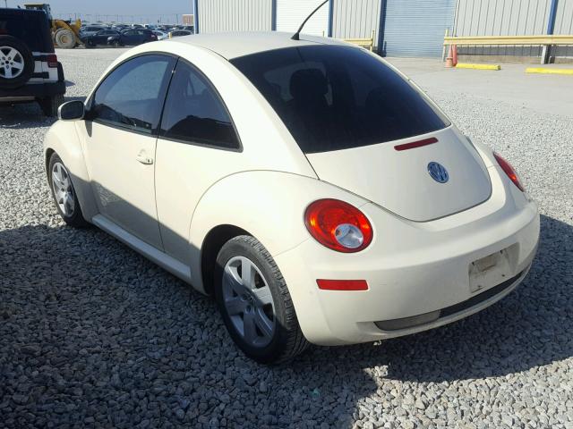 3VWPW31C77M515797 - 2007 VOLKSWAGEN NEW BEETLE WHITE photo 3