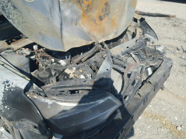 1FAHP37N79W195970 - 2009 FORD FOCUS SEL BURN photo 9