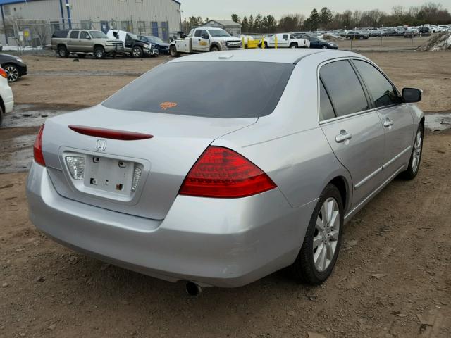 1HGCM56736A123542 - 2006 HONDA ACCORD EX SILVER photo 4