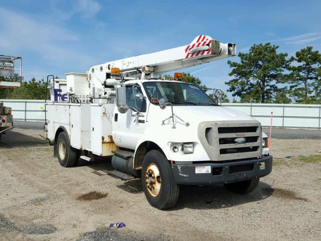 3FRXF75H77V505347 - 2007 FORD F750 SUPER WHITE photo 1