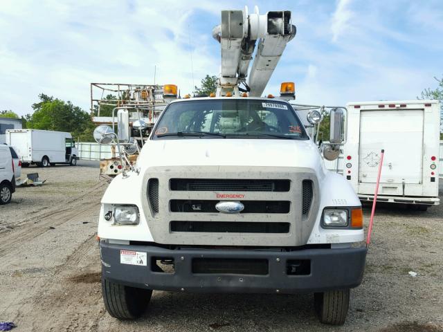 3FRXF75H77V505347 - 2007 FORD F750 SUPER WHITE photo 9