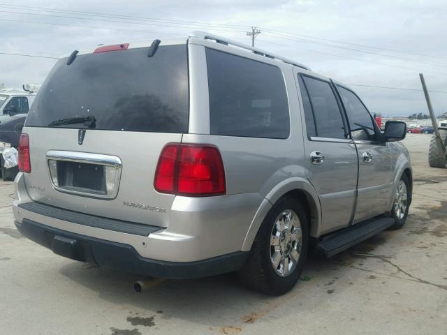 5LMFU27506LJ29223 - 2006 LINCOLN NAVIGATOR ვერცხლისფერი ფოტო 4