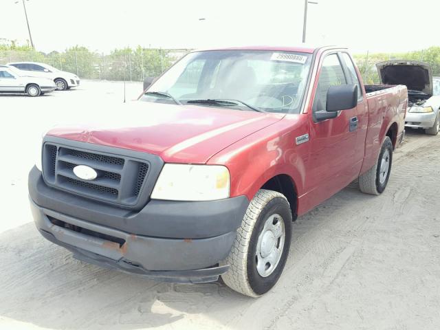 1FTRF12268KB72415 - 2008 FORD F150 RED photo 2