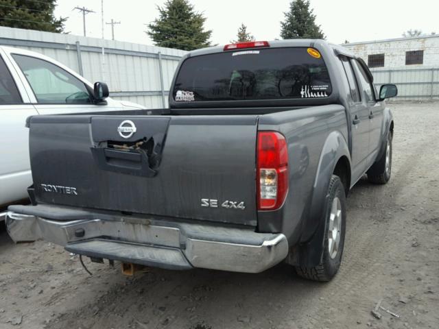 1N6AD07W68C449838 - 2008 NISSAN FRONTIER C GRAY photo 4