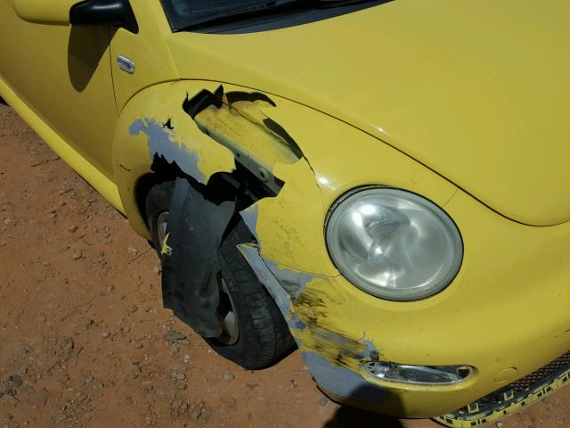 3VWCK21C13M413216 - 2003 VOLKSWAGEN NEW BEETLE 黄色 照片 9