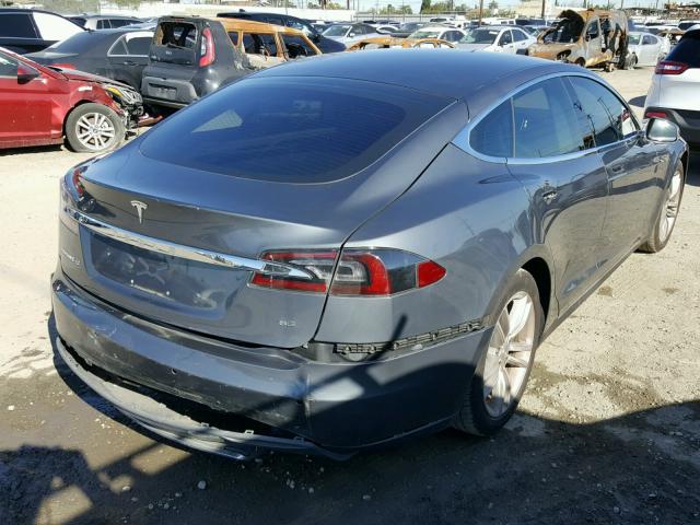 5YJSA1H17EFP36497 - 2014 TESLA MODEL S GRAY photo 4