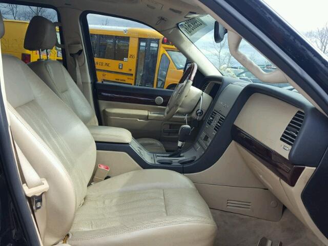 5LMEU88H95ZJ17719 - 2005 LINCOLN AVIATOR 黑色 照片 5
