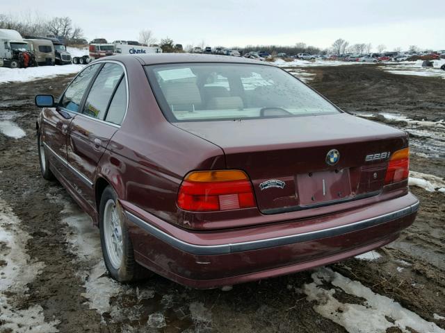 WBADM6340YGU15116 - 2000 BMW 528 I AUTO RED photo 3