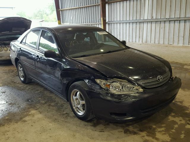 JTDBE32K640262914 - 2004 TOYOTA CAMRY LE BLACK photo 1