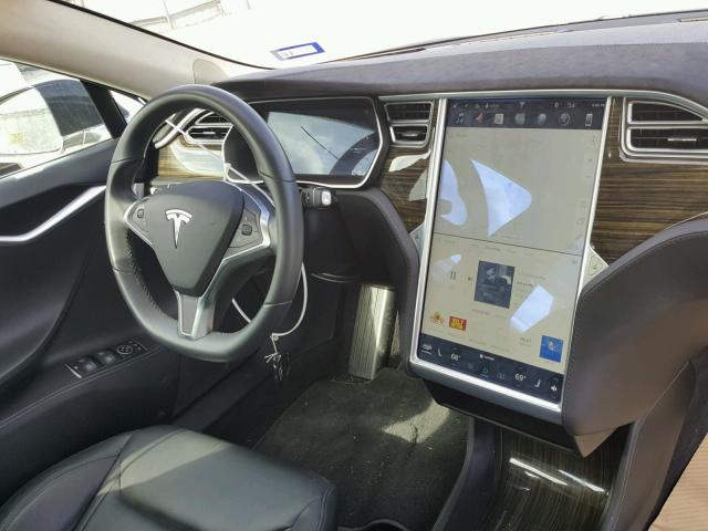 5YJSA1H28EFP63300 - 2014 TESLA MODEL S BLUE photo 9