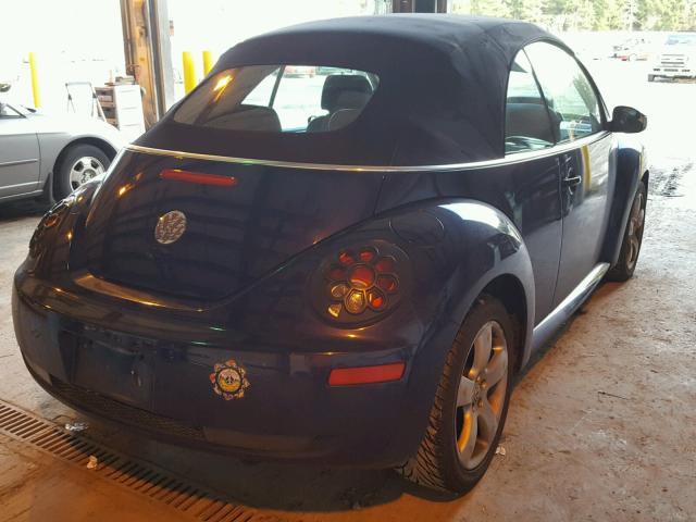 3VWSF31Y76M332176 - 2006 VOLKSWAGEN NEW BEETLE 蓝色 照片 4
