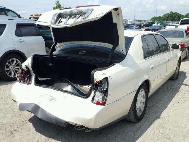 1G6KD54Y92U225204 - 2002 CADILLAC DEVILLE WHITE photo 4